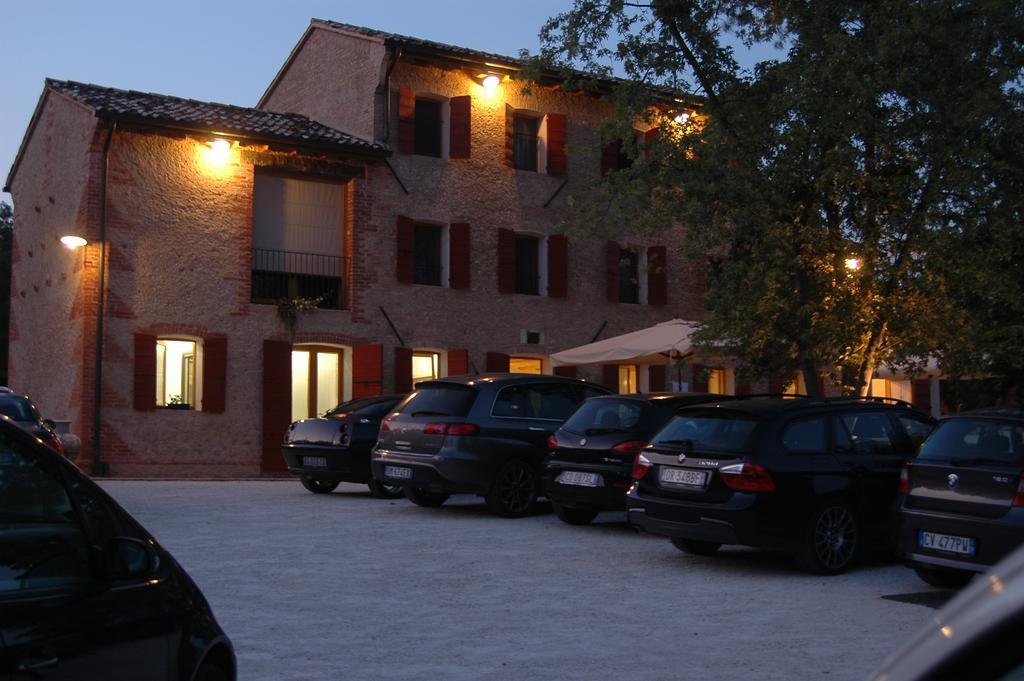 Giavera del Montello Agriturismo La Paterna מראה חיצוני תמונה